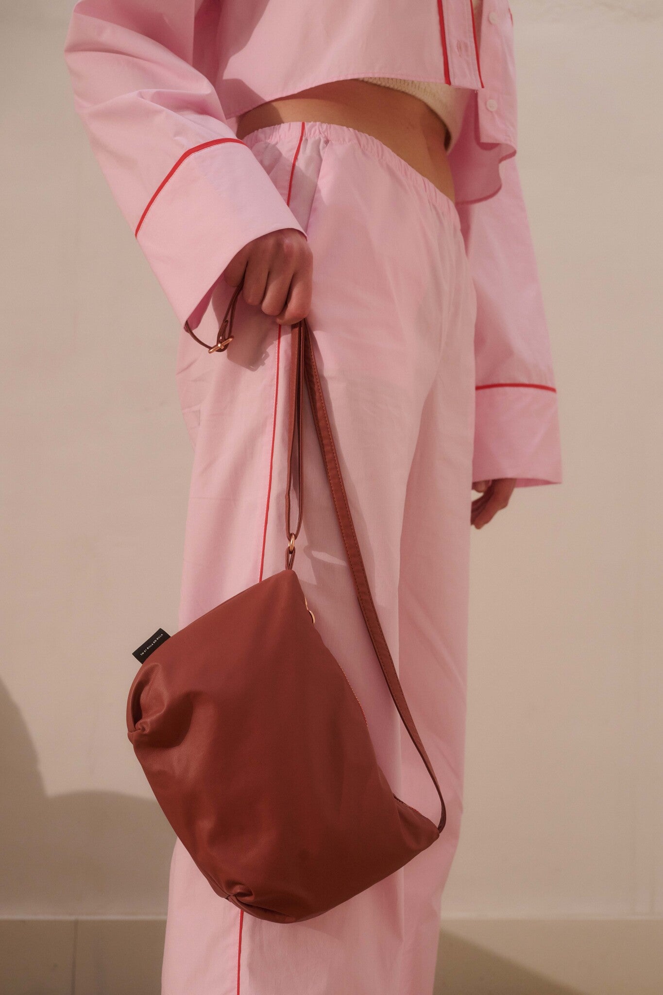 Cross body Feel Good Baggy - Red Wood
