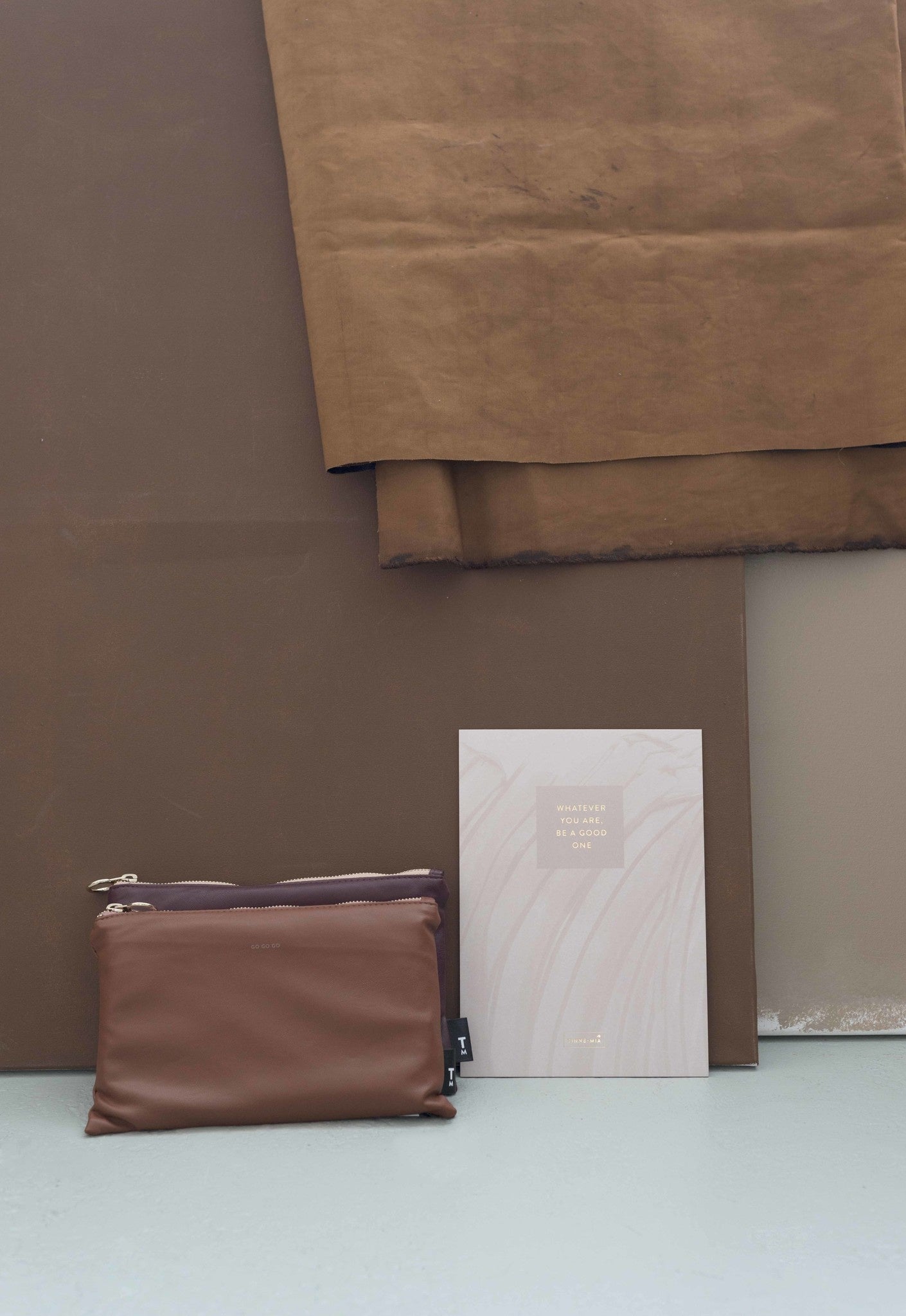 Feel Good Pouch - Light Brown