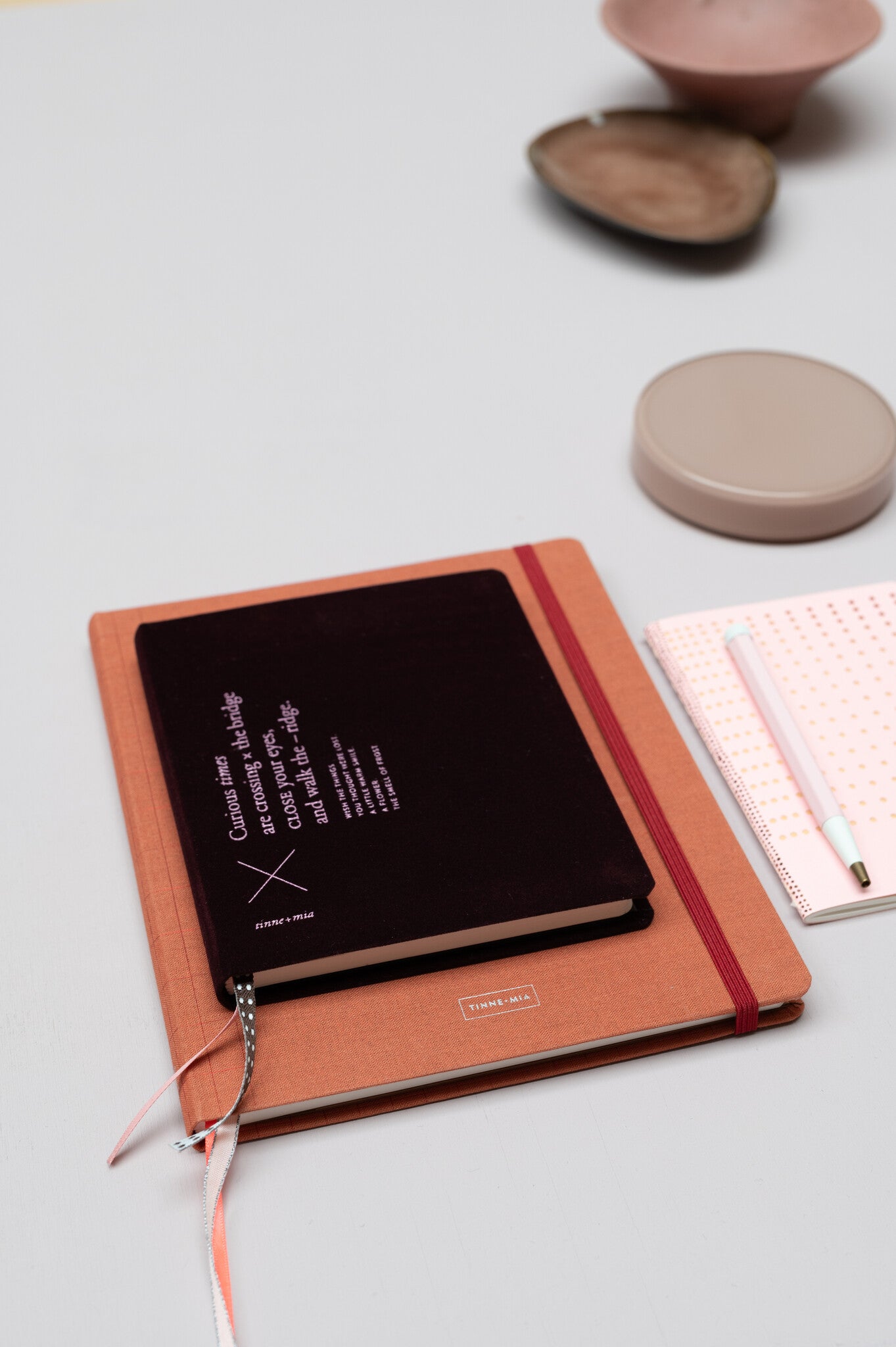 Dateless planner A5+ - Cinnamon - FSC Mix Credit