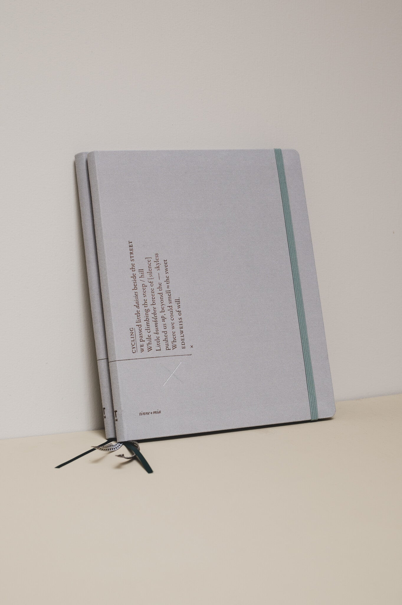 Dateless planner A5+ - Sky Grey - FSC Mix Credit