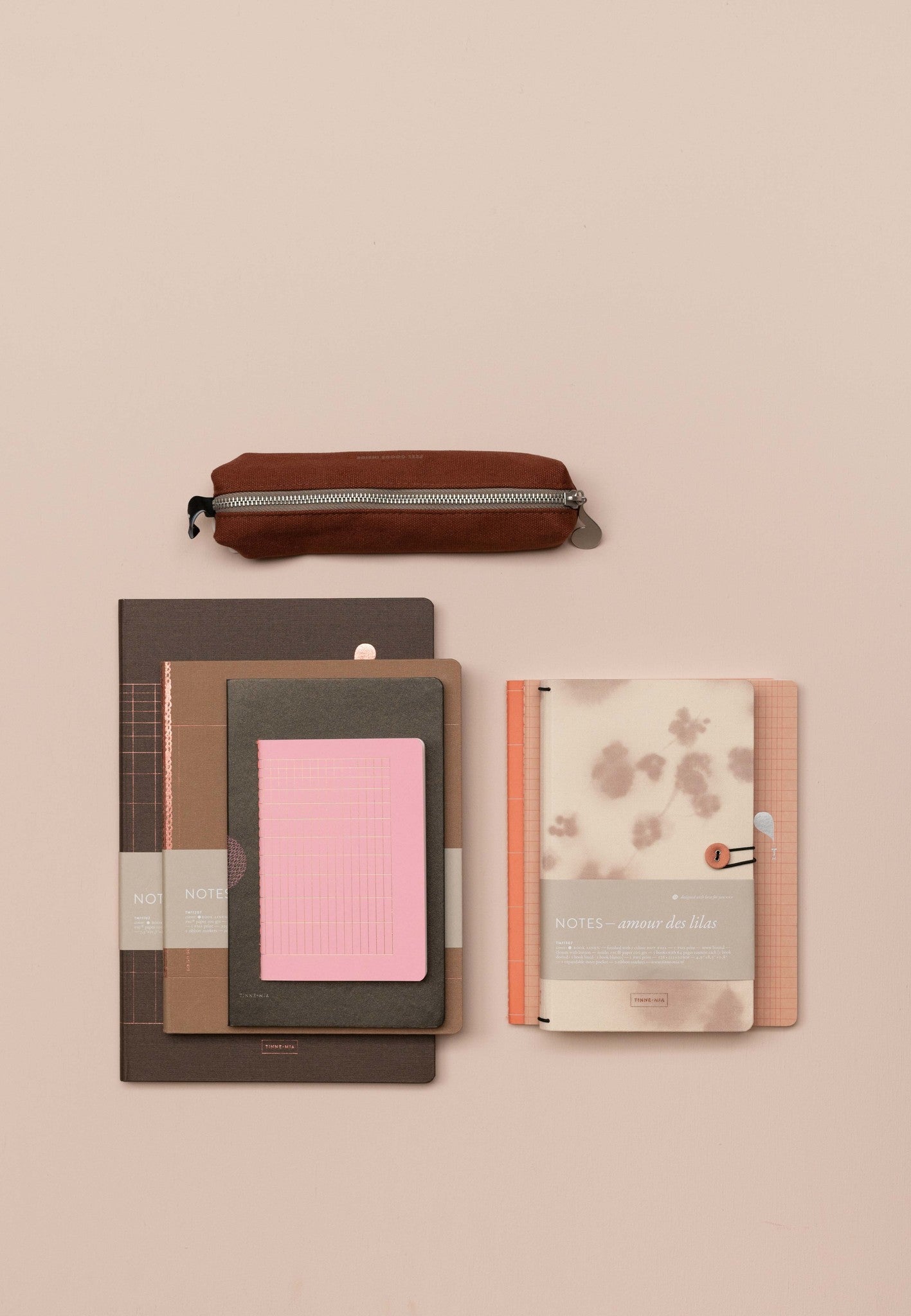 Notebook with button - Amour des lilas