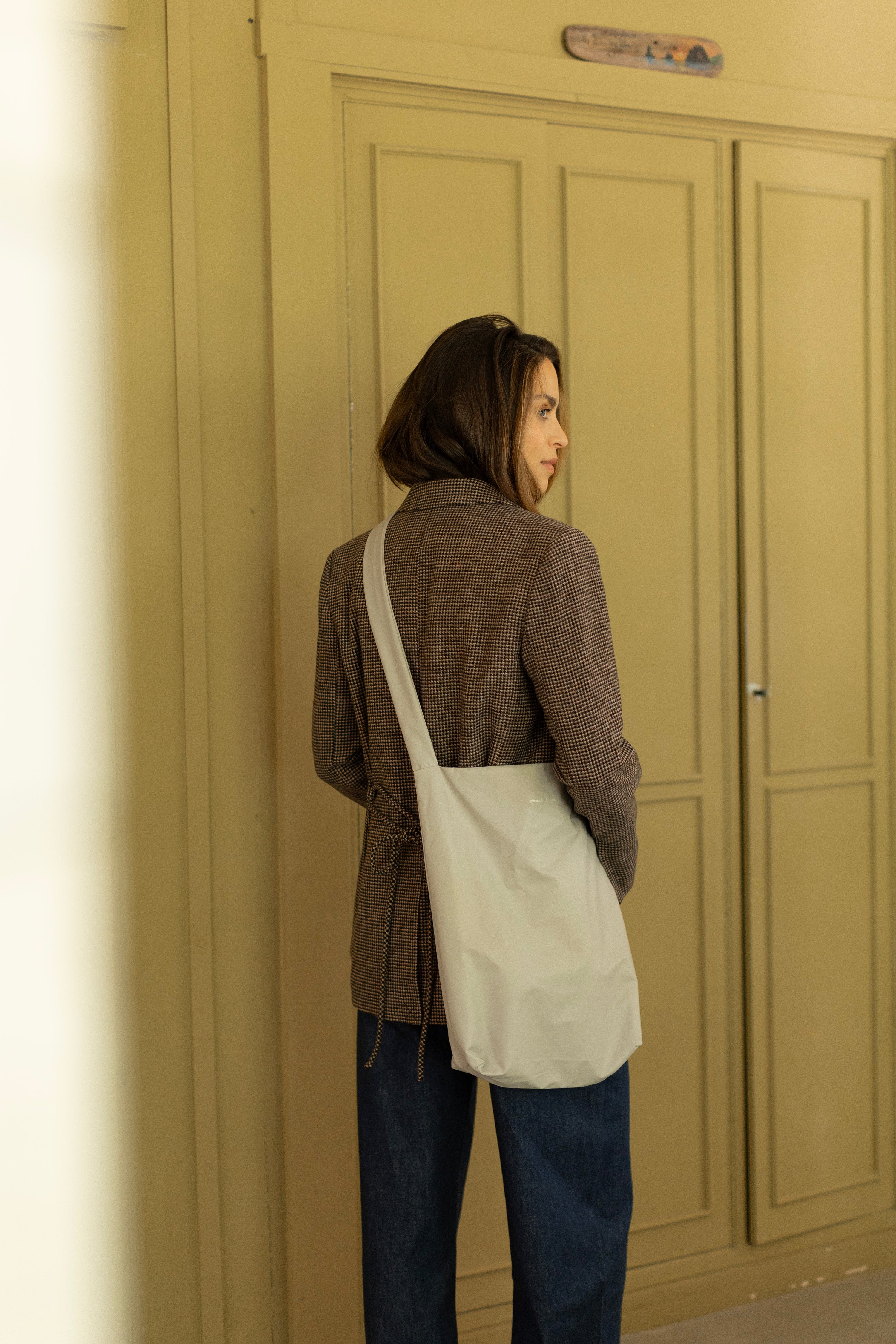 Feel Good Bag - Feather Grey - gimme little sign.