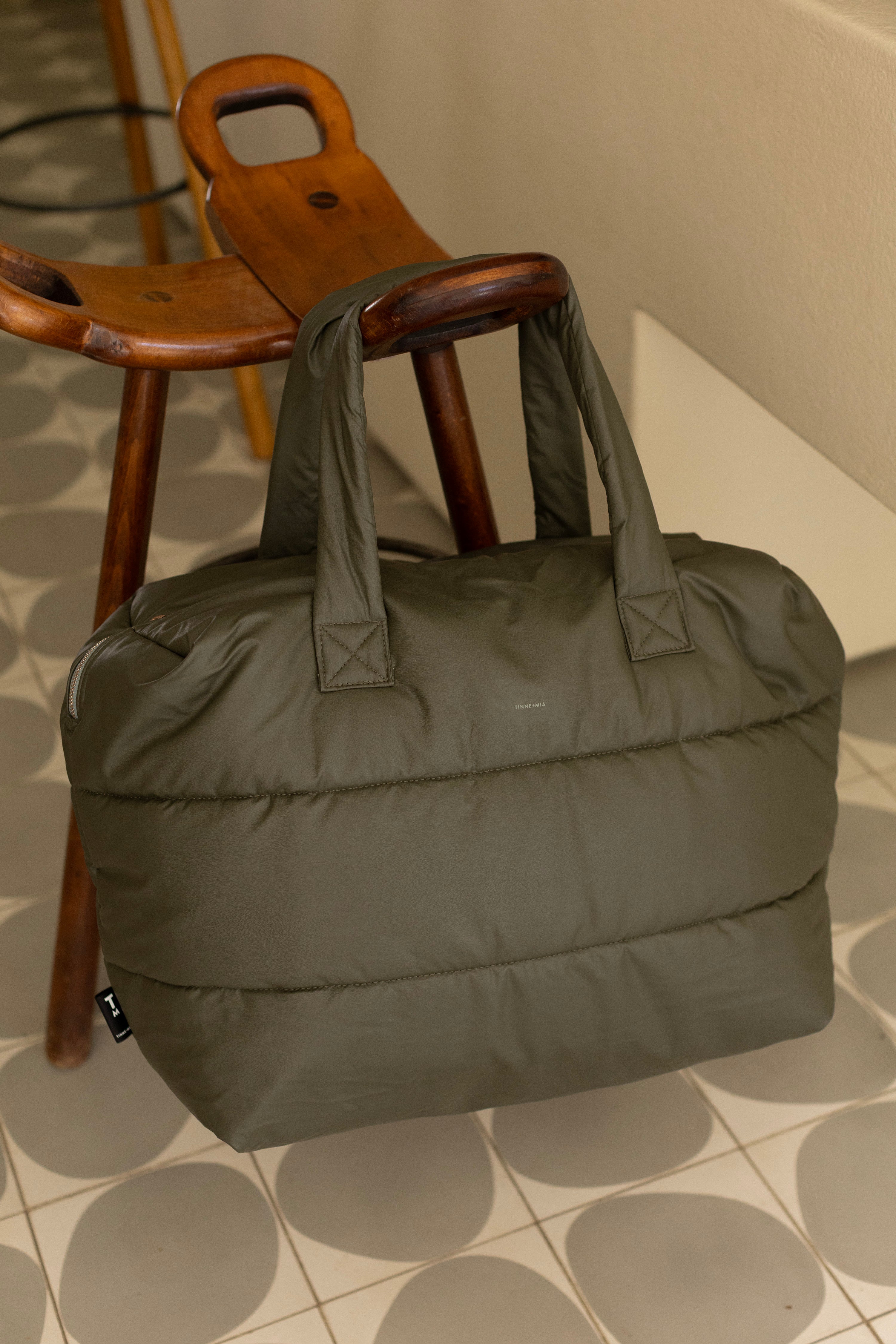 Camill Big Puffy weekend Bag - olive night