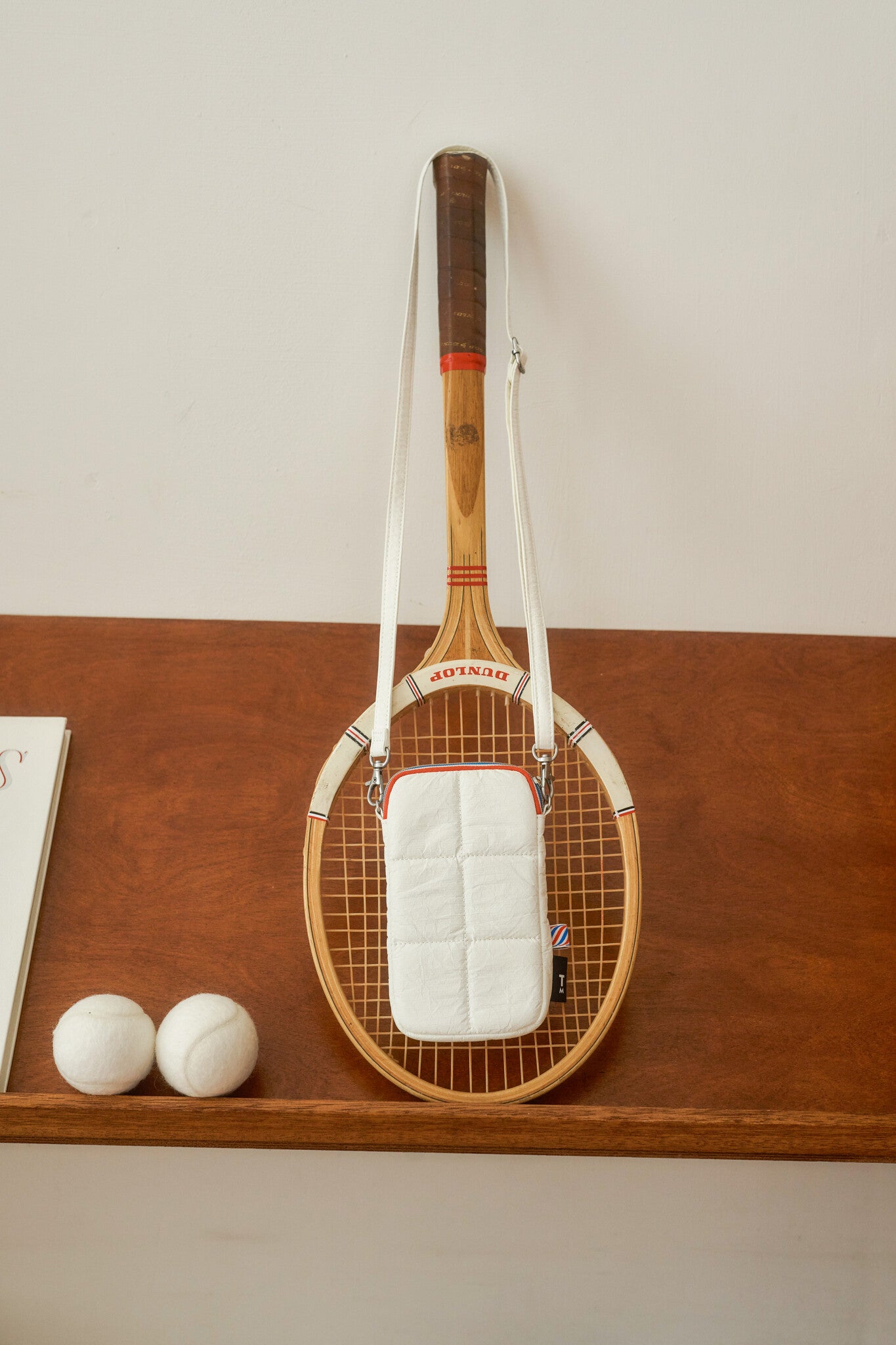 Luce Puffy phone pouch - Sports - Tyvek White