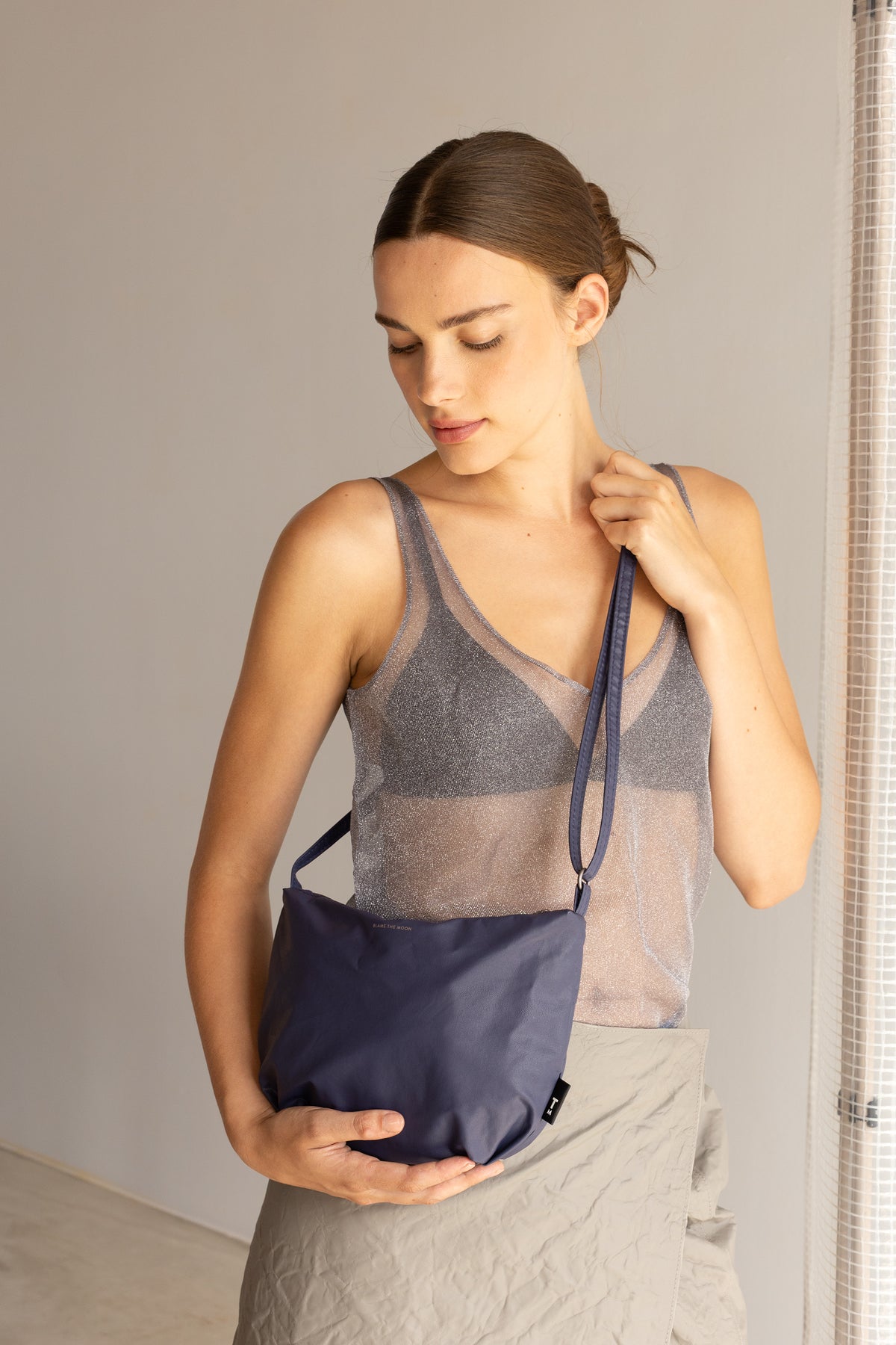 Cross body bag - graystone