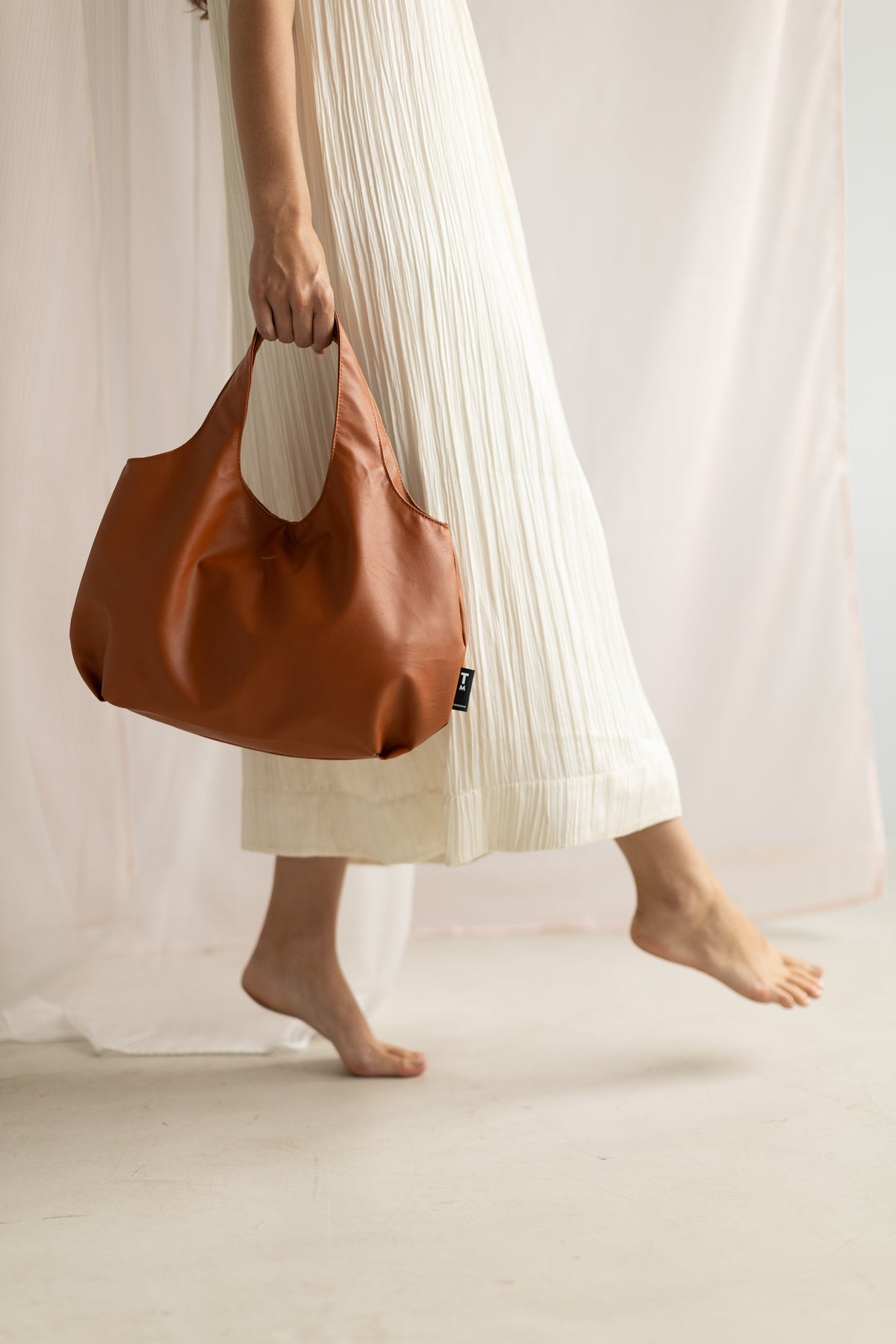 Mila handy bold bag - adobe