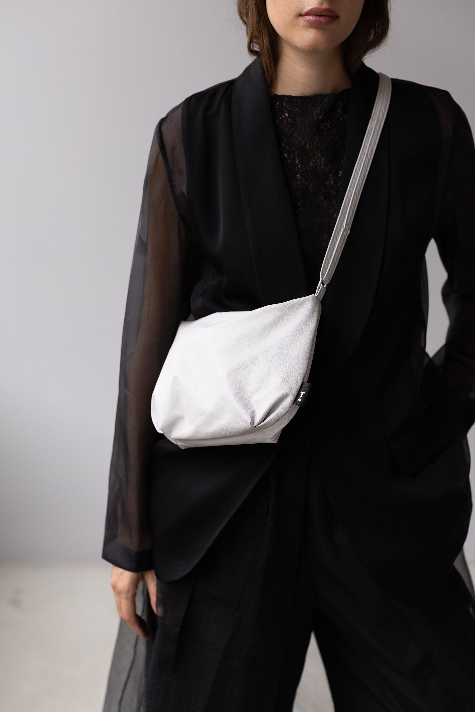 Cross body bag - temple gray