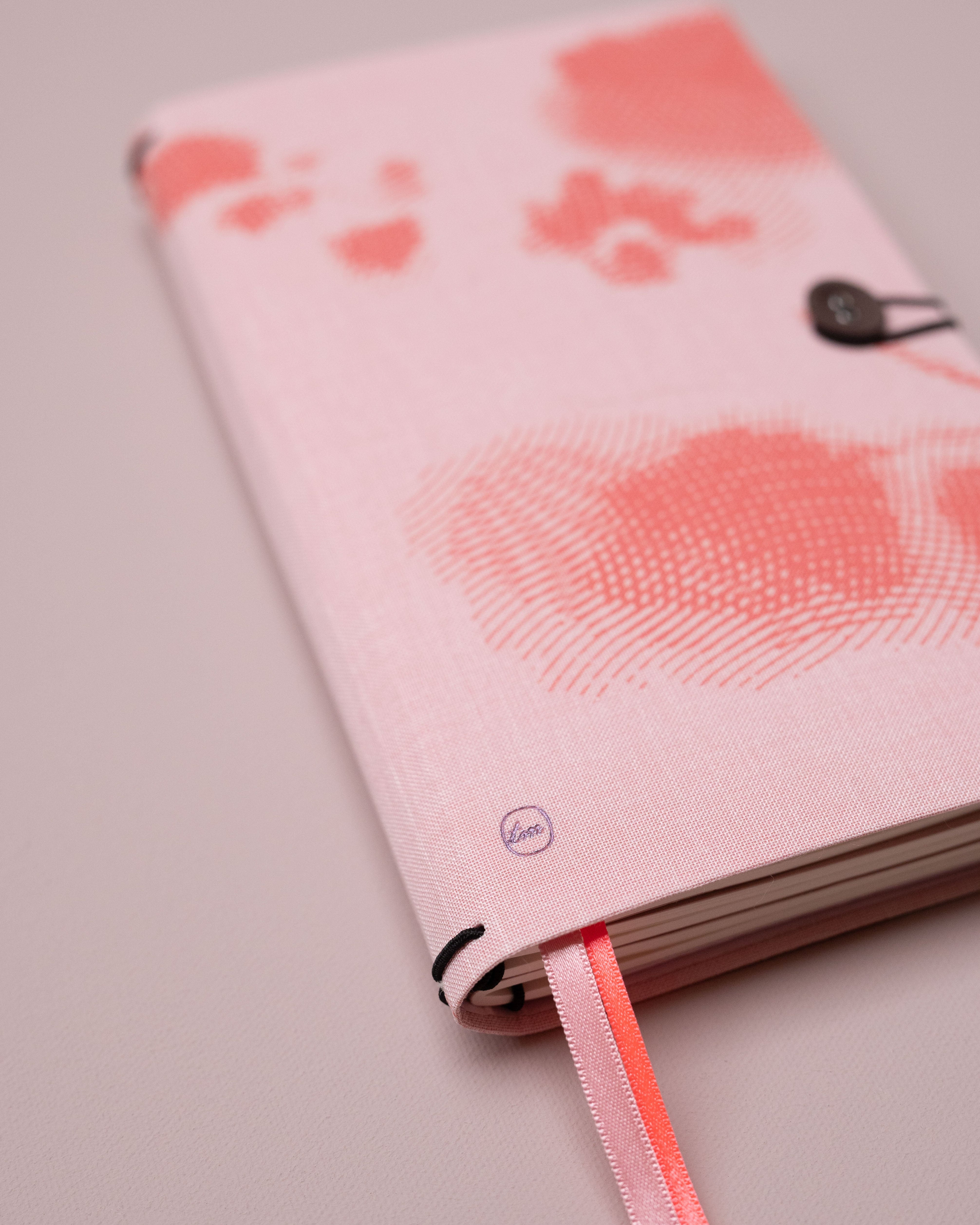 Notebook with button - Flamingo rose